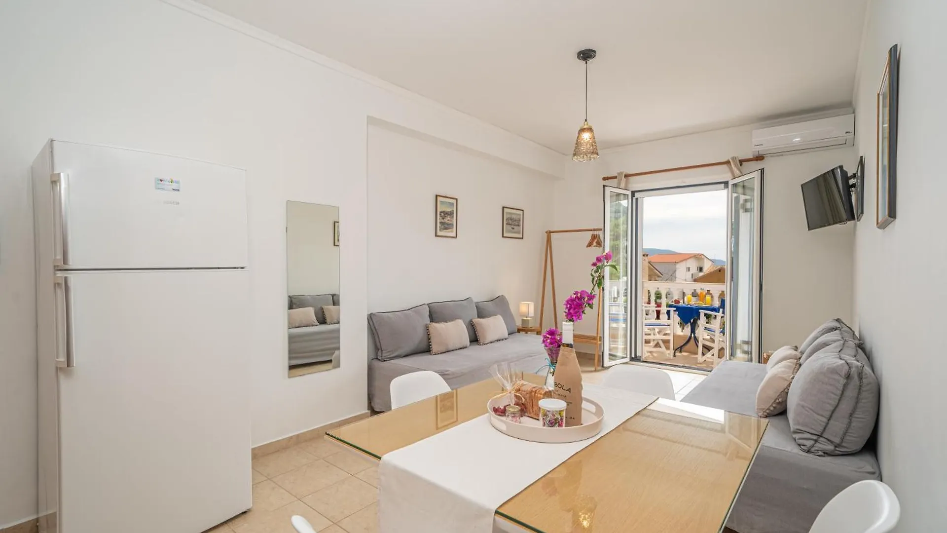 Nefeli Apartments Agia Efimia